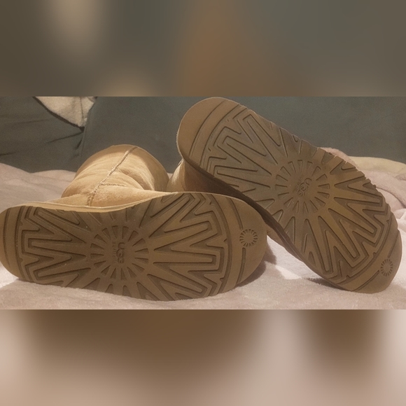 UGG Classic Tall ll size 7 CHESTNUT Brown - Picture 2 of 7
